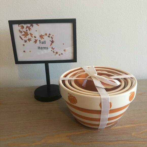Pumpkin Orange and White Bowls - Set of Three - NWT - Picture 1 of 3